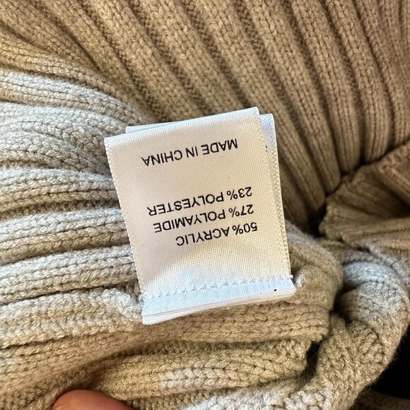 Shanty Sweater NWT Large ~ Heavy and well made - Picture 10 of 10